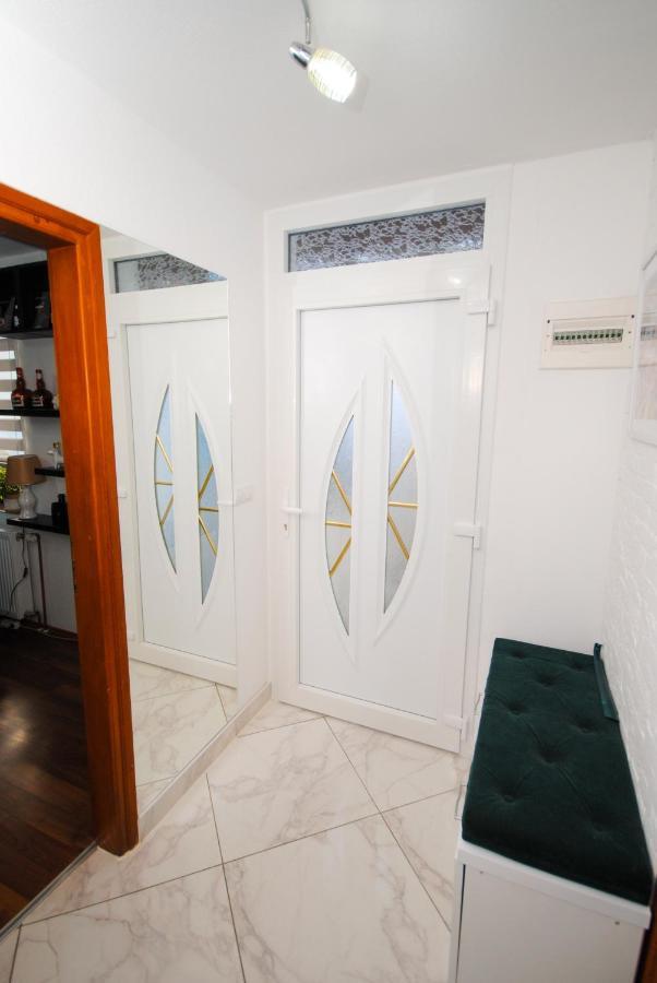 Apartman Alchemist I Bosanska Dubica Exterior photo